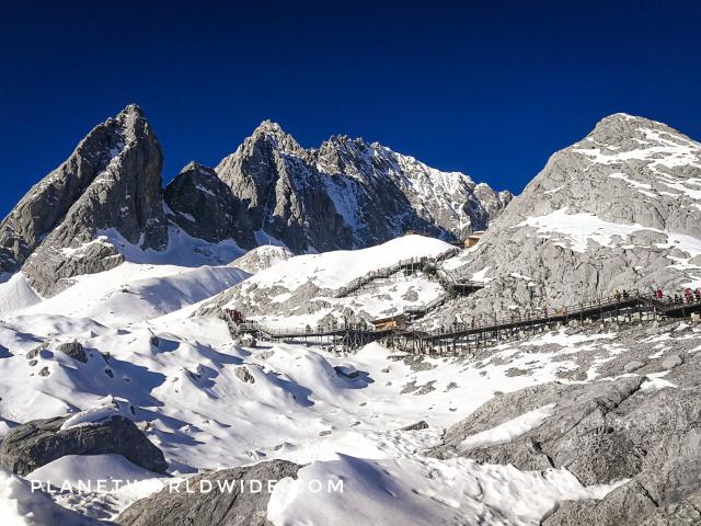 ภูเขาหิมะมังกรหยก สวยเกินบรรยาย