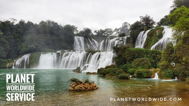 น้ำตกเต๋อเทียน