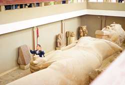 พิพิธภัณฑ์รามเซสที่สองแห่งเมืองเมมฟิส Rameses II ประเทศอียิปต์