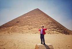 ปิรามิดแดงRed Pyramid โดยฟาโรห์สนอฟรู แห่งอียิปต์