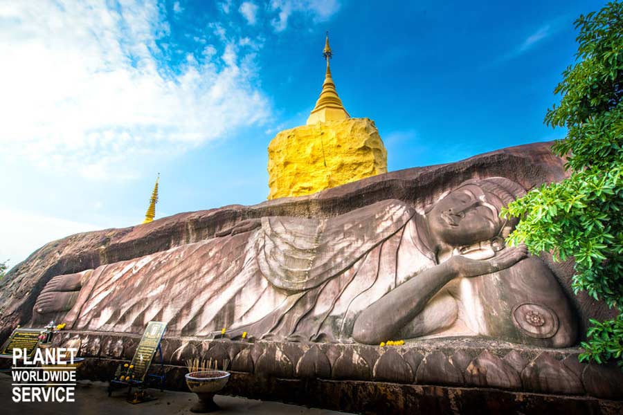 ทัวร์สกลนคร